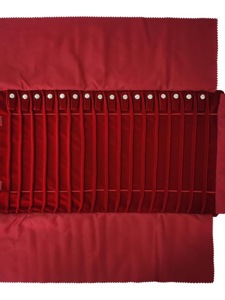 Elegant Velvet Travel Jewelry Organizer With 16 Hooks